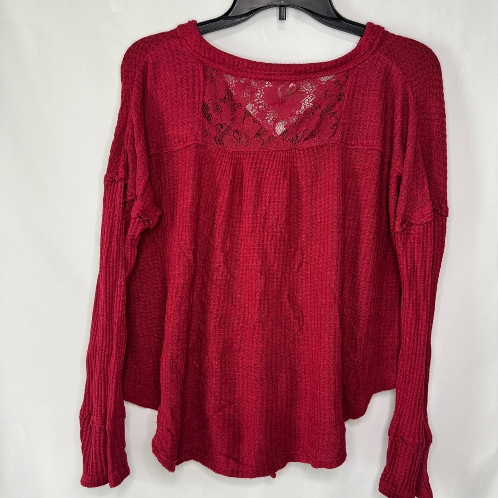 Women's Red Button-Up Lightweight Cartigan - Picture 4 of 7